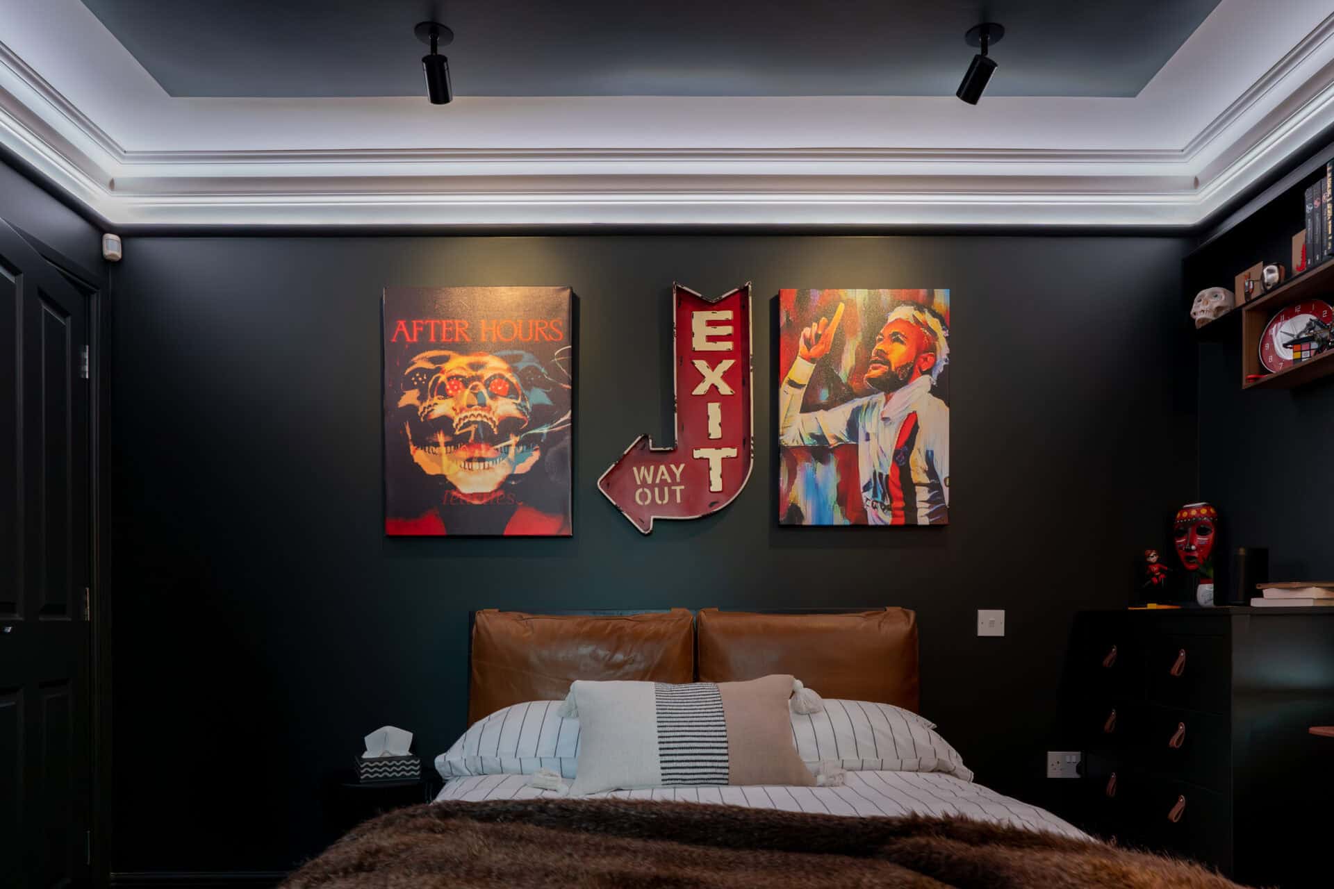 Lighting Design - LED Halo effect around the whole bedroom
