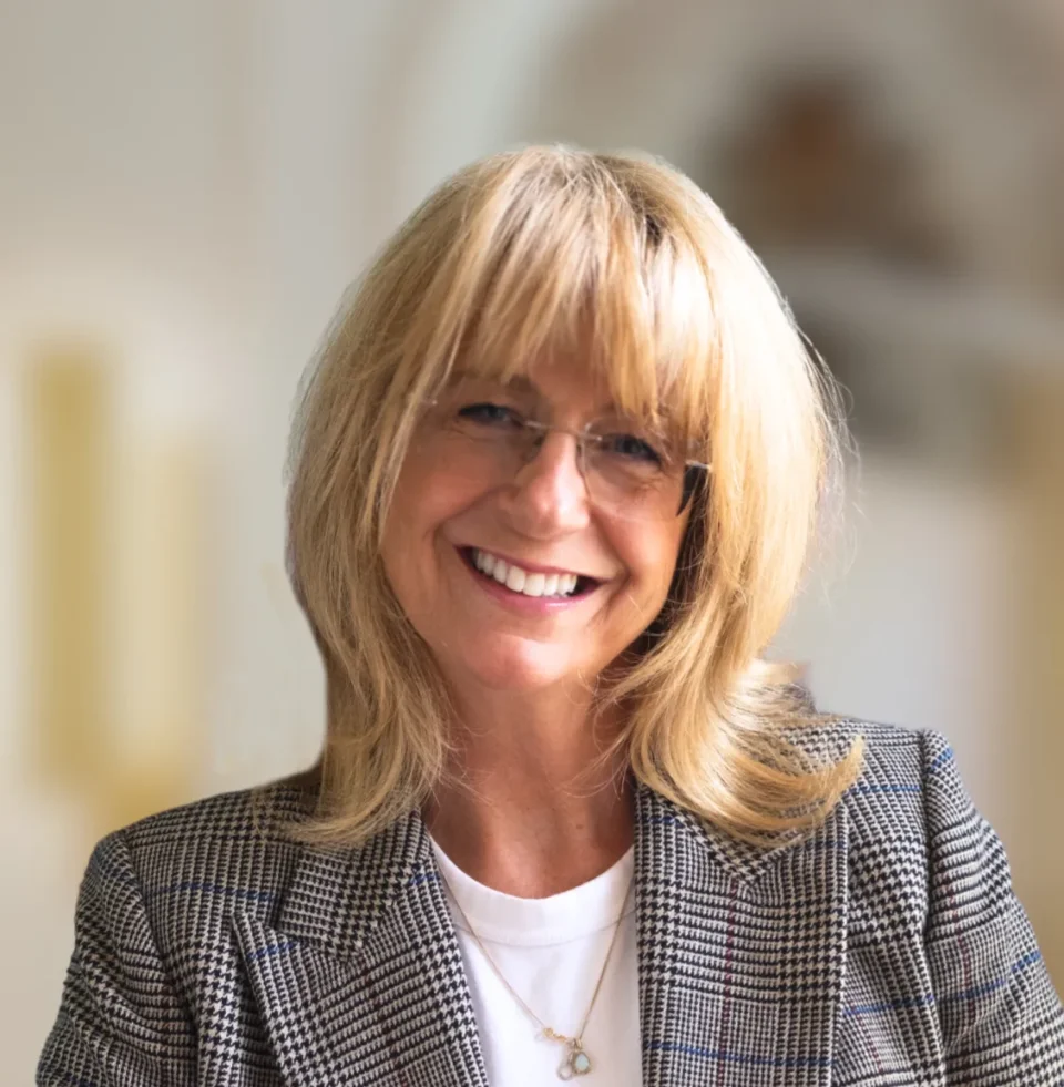 Natalie Rodrigues Interior Designer for Home renovations In Essex, London & Suffolk