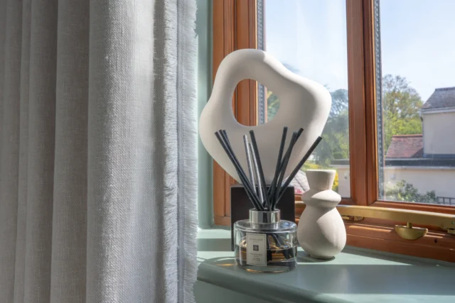 Curtain trimming